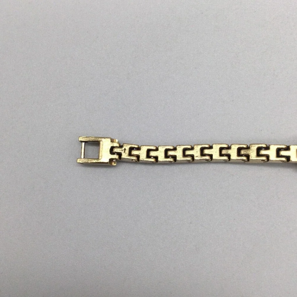 Armitron Womens Watch 28mm White MOP Dial Gold Tone Crystal New Battery 6.5